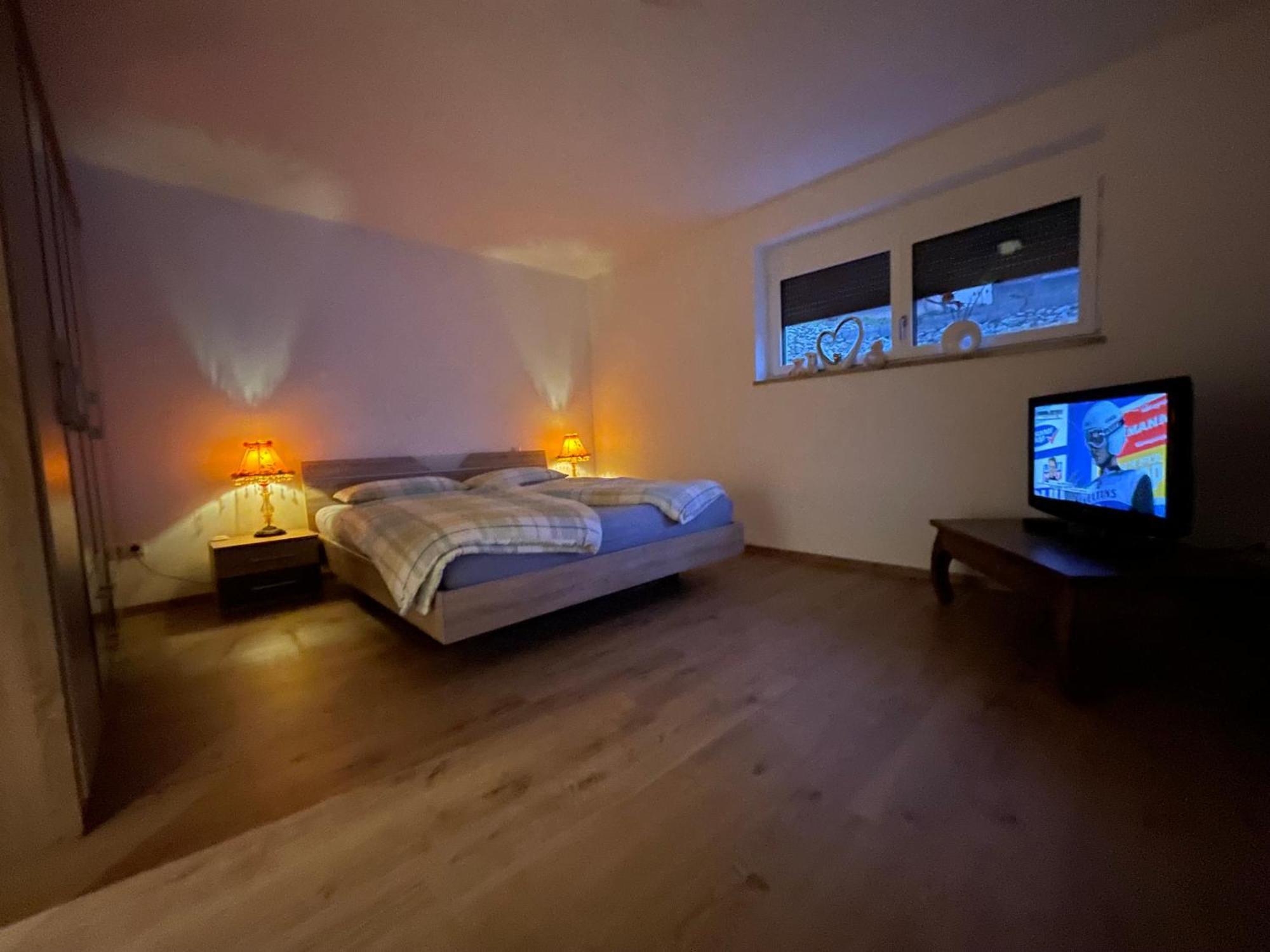 Moderne Ferienwohnung Am Rothsee Hilpoltstein Bagian luar foto